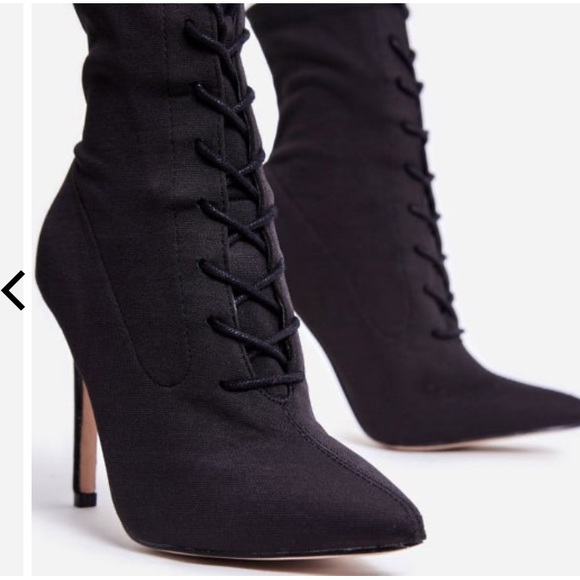 Black lace up ankle boots - Picture 3 of 4